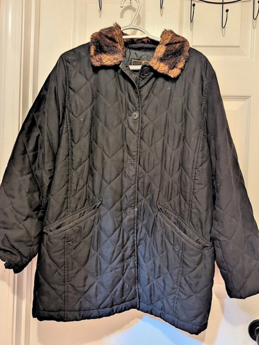 Lauren Ralph Lauren Faux-Fur-Collar Quilted Jacket Black & Brown Medium